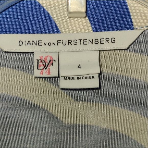 Diane Von Furstenberg Silk Jersey Wrap Dress - Picture 5 of 15